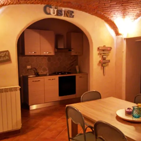 L' Albicocco B&B 가비체
