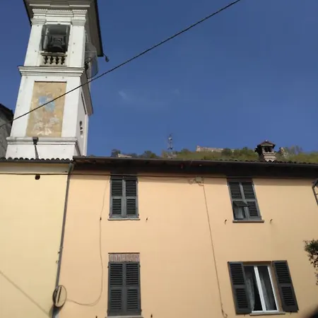 L' Albicocco