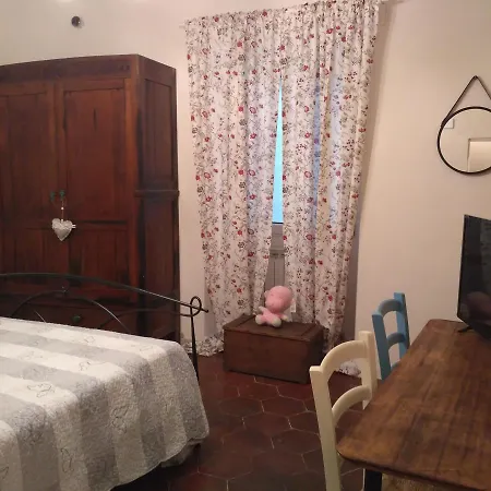 L' Albicocco Bed & Breakfast 3*