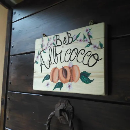 L' Albicocco Bed & Breakfast Gavi