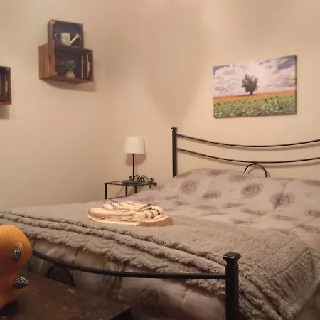 L' Albicocco Bed & Breakfast 3*